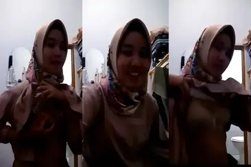 Bokep Indo Penampakan Hijab Sange Toge Super