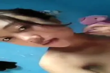 Cewek Cantik Live Show Pamer Memek Becek Hot
