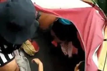 Ketahuan Kentu Di Tenda Saat Naik Gunung